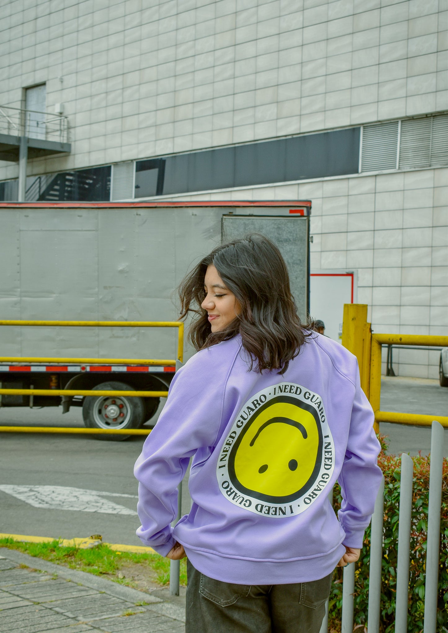 Sweater  l Carita " I Need Guaro"